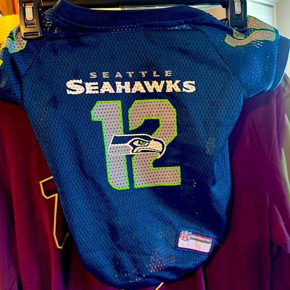 Seattle Seahawks 12th Dog Jersey - Picture 1 of 2